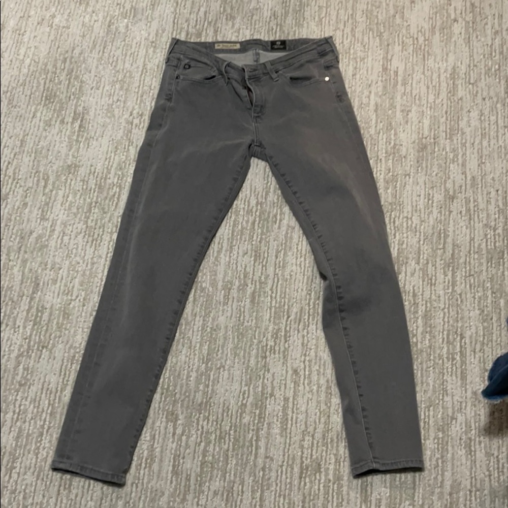 Great condition Stevie Ankle AG jeans. Size 27